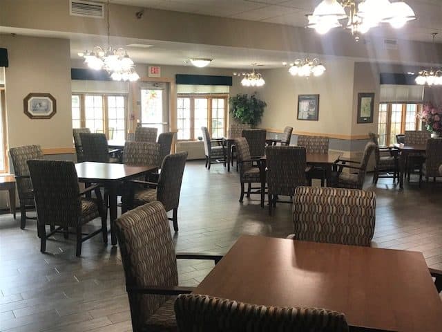 assisted living dining room